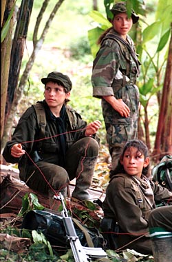 adolescent FARC soldiers (Photo Courtesy of Latin American Studies Organization)